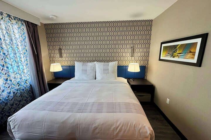 Room 4 of 26